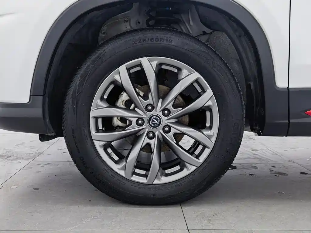 Changan CS75 — фото 17