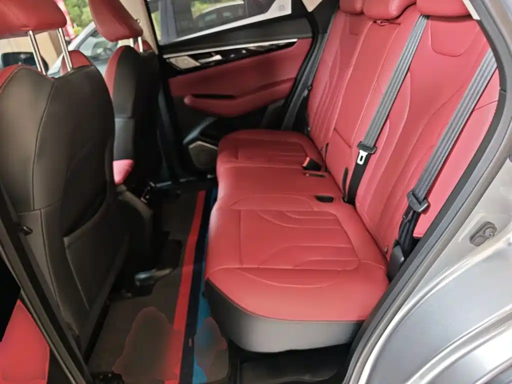 Changan CS85 COUPE — фото 17