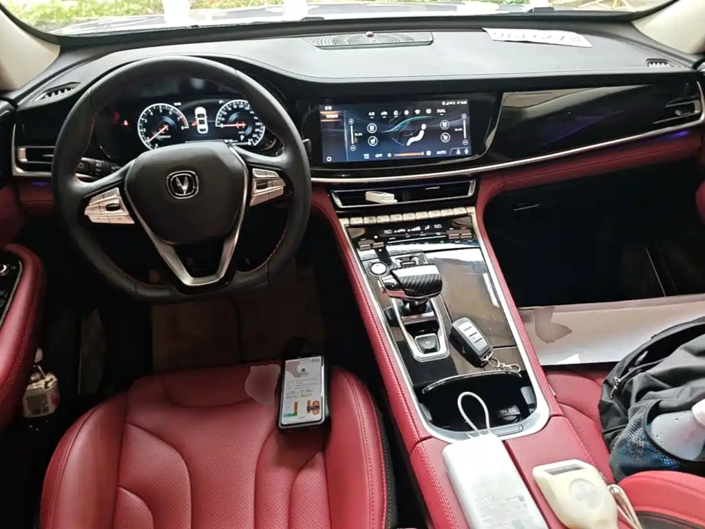 Changan CS85 COUPE — фото 10
