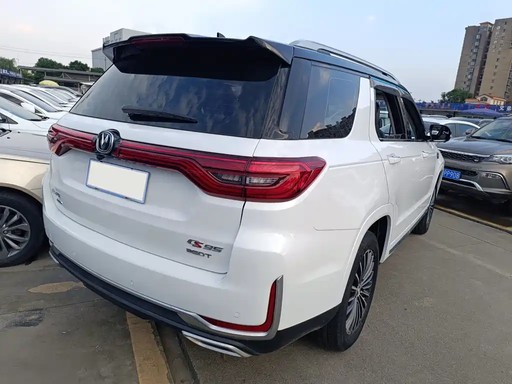 Changan CS95 — фото 19