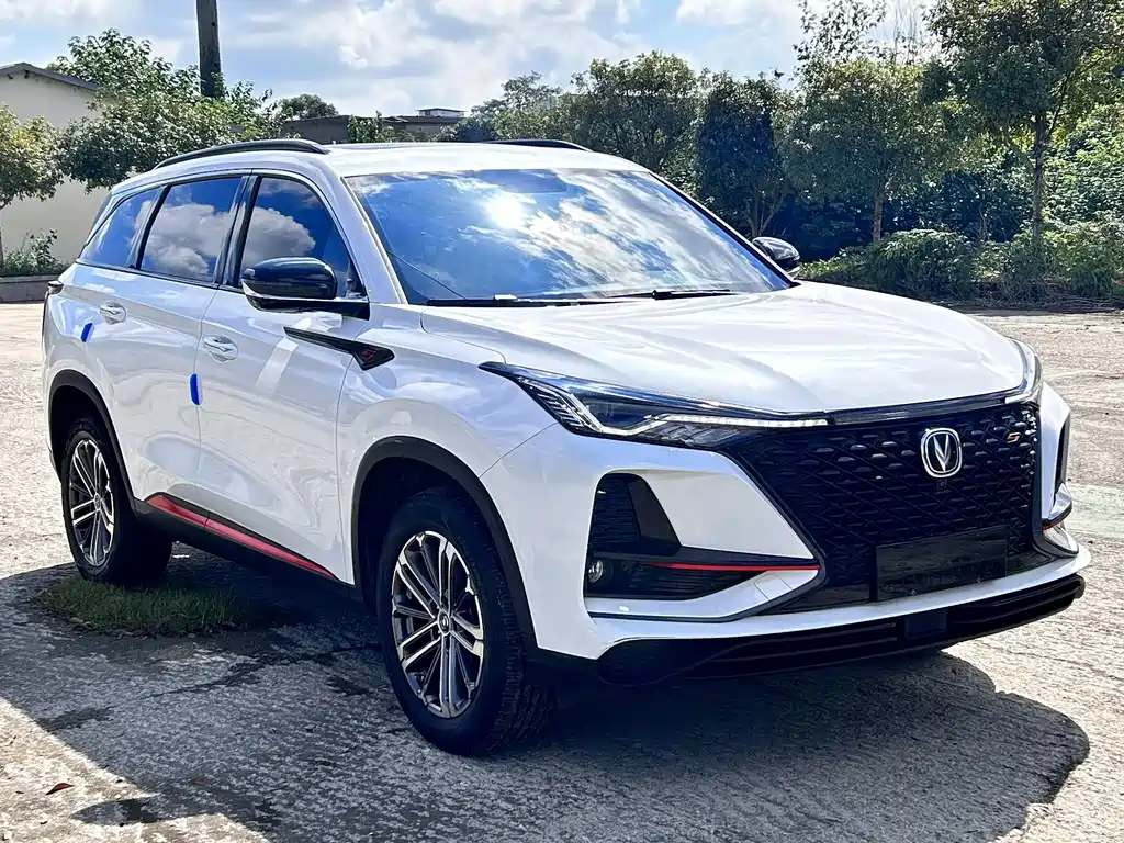 Changan CS75 PLUS — фото 3