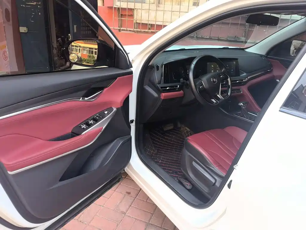 Changan CS75 PLUS — фото 17