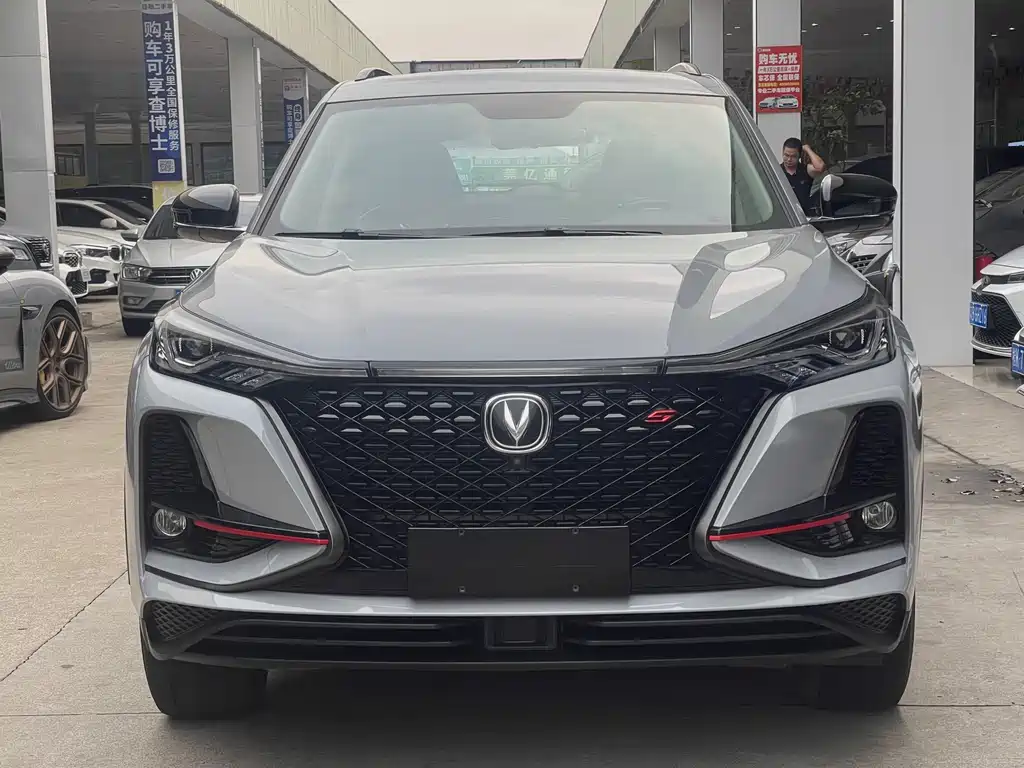 Changan CS75 PLUS — фото 3