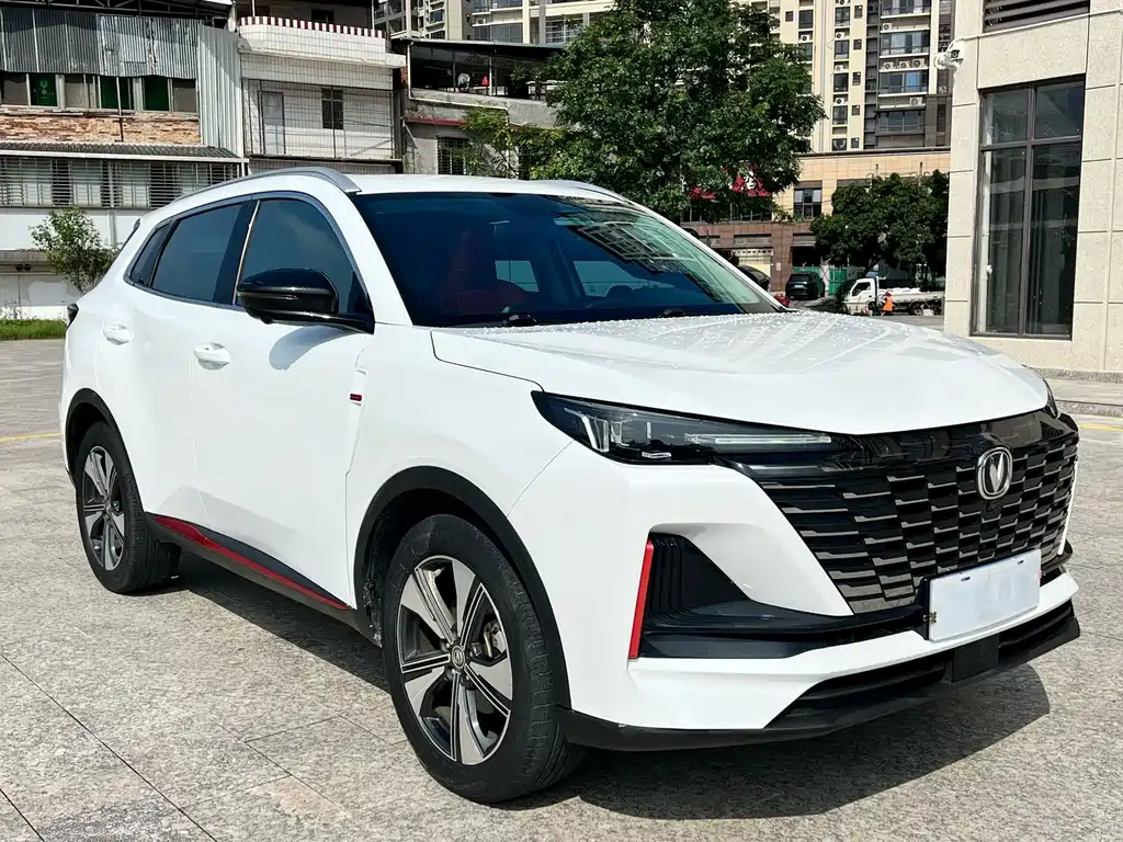 Changan CS55PLUS — фото 3