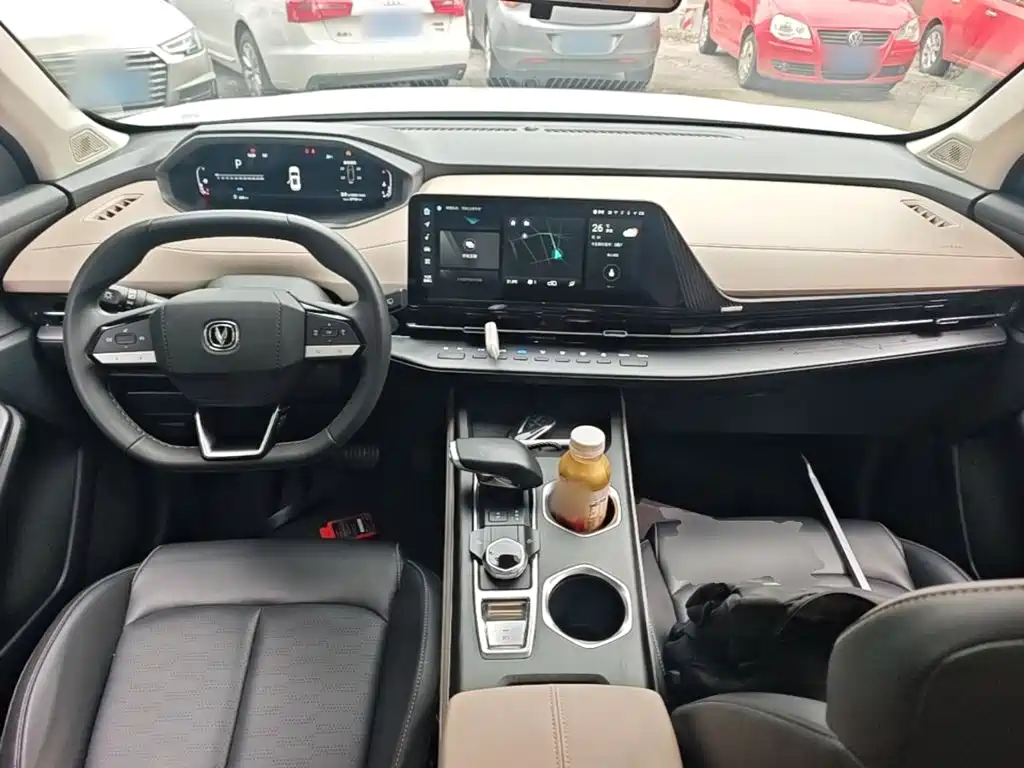 Changan CS55PLUS — фото 10