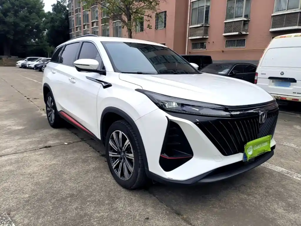 Changan CS75 PLUS — фото 4