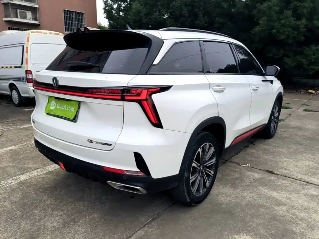 Changan CS75 PLUS — фото 7