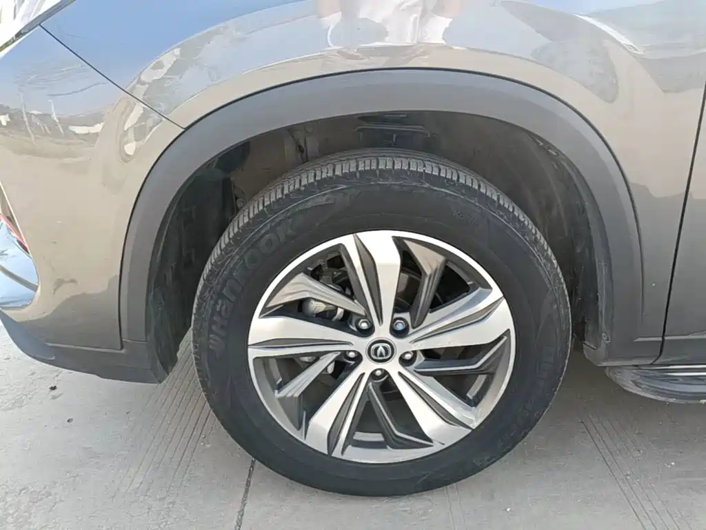 Changan CS75 PLUS — фото 23