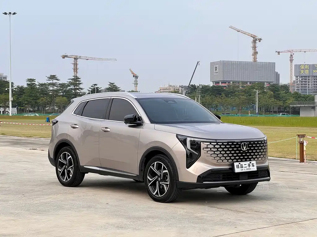 Changan CS55PLUS — фото 3