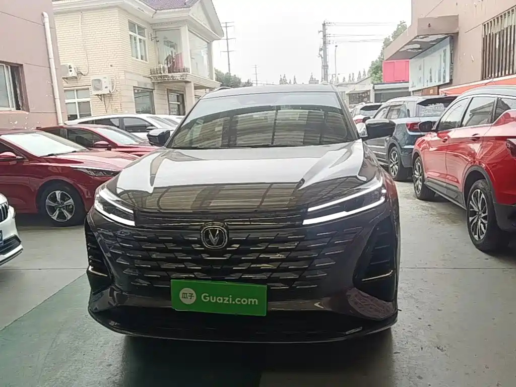 Changan CS75 PLUS — фото 3