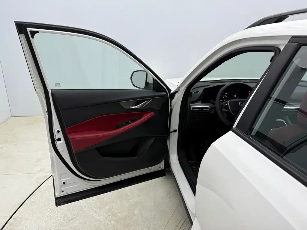 Changan CS35PLUS — фото 10