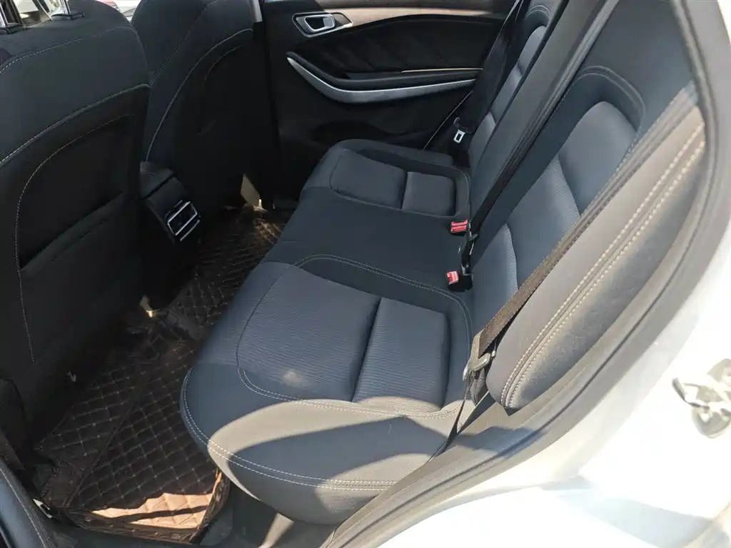 Chery Tiggo 7 — фото 17