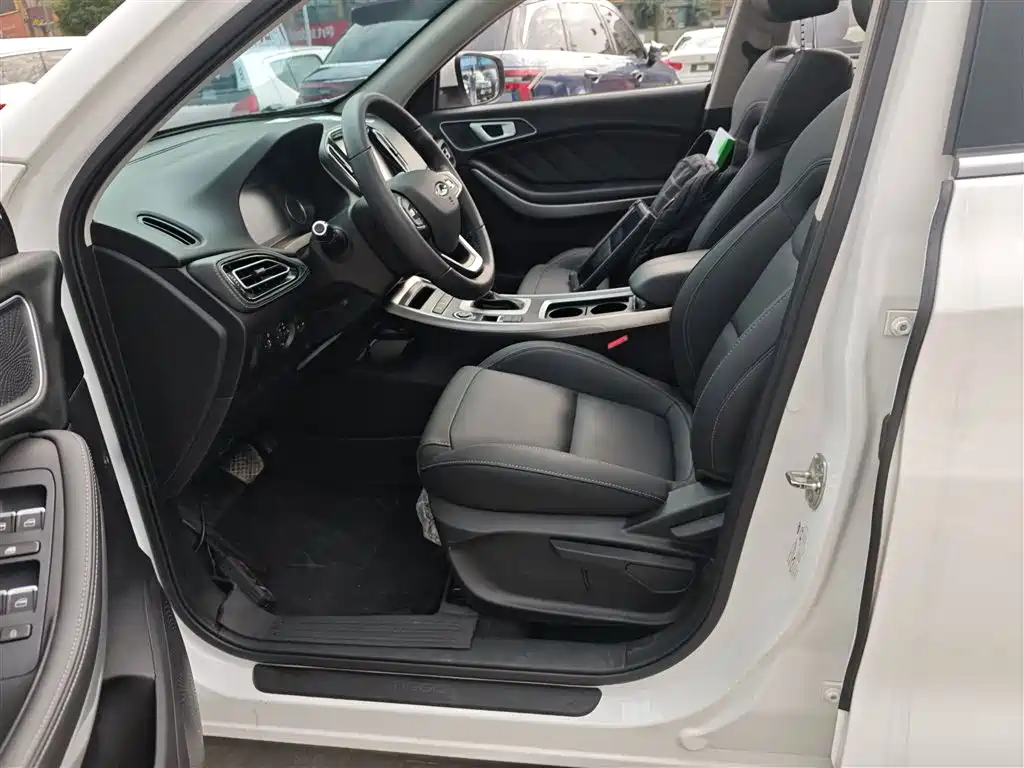 Chery Tiggo 7 — фото 15