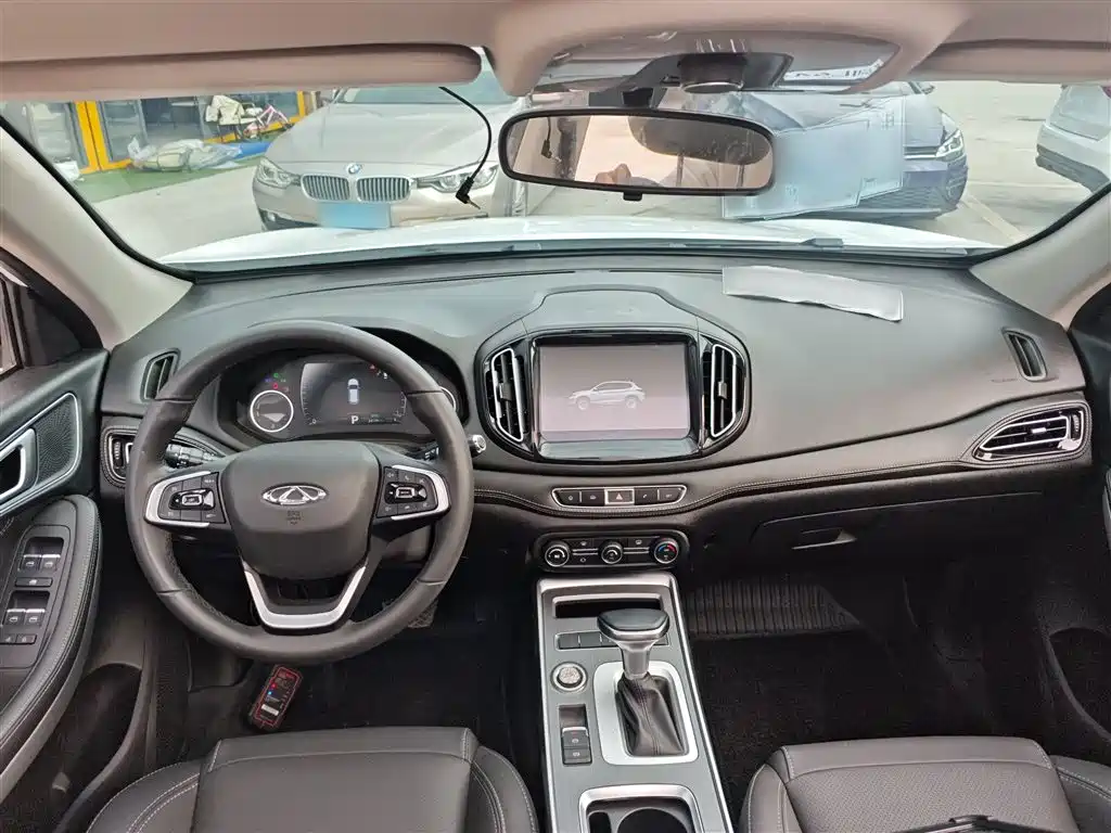 Chery Tiggo 7 — фото 10