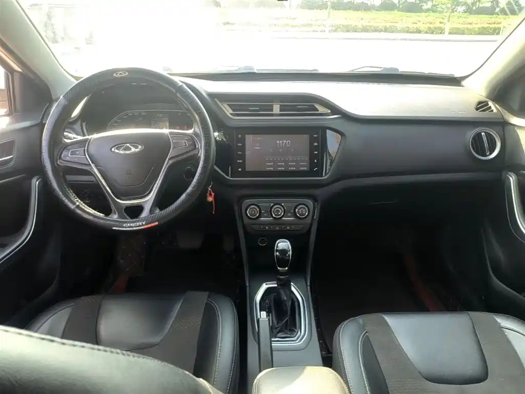 Chery Tiggo 3x — фото 10