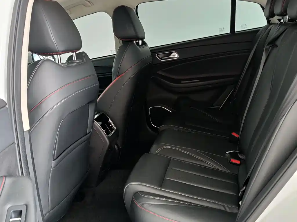 Chery Arrizo 5 PLUS — фото 10