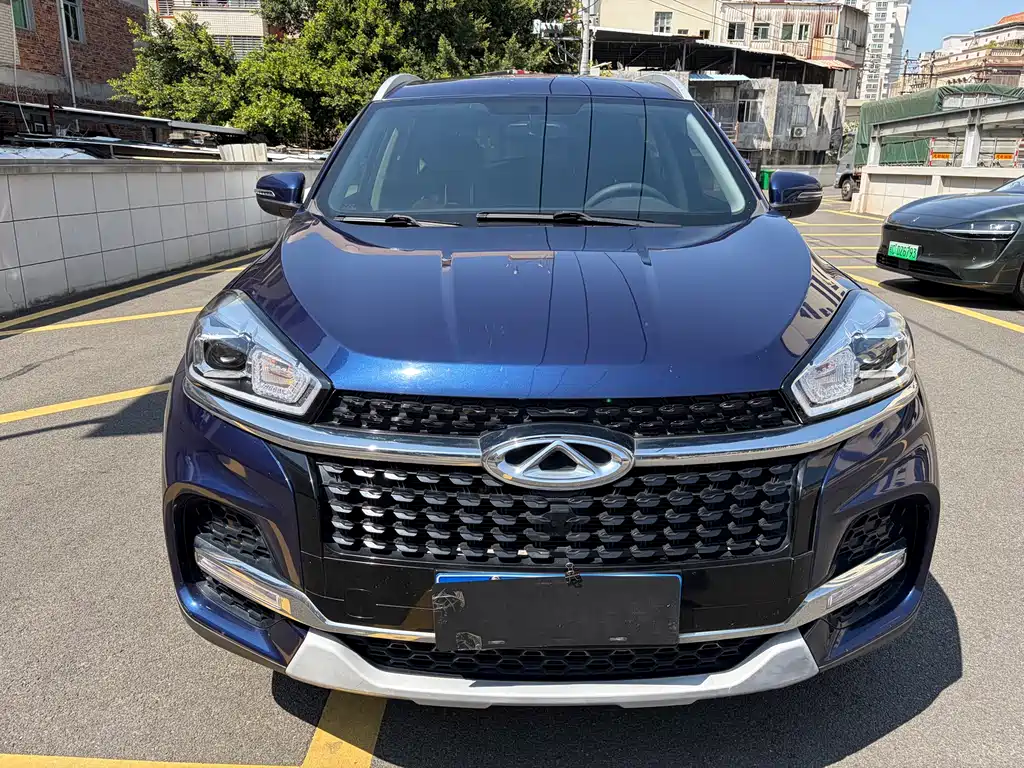 Chery Tiggo 8 — фото 2
