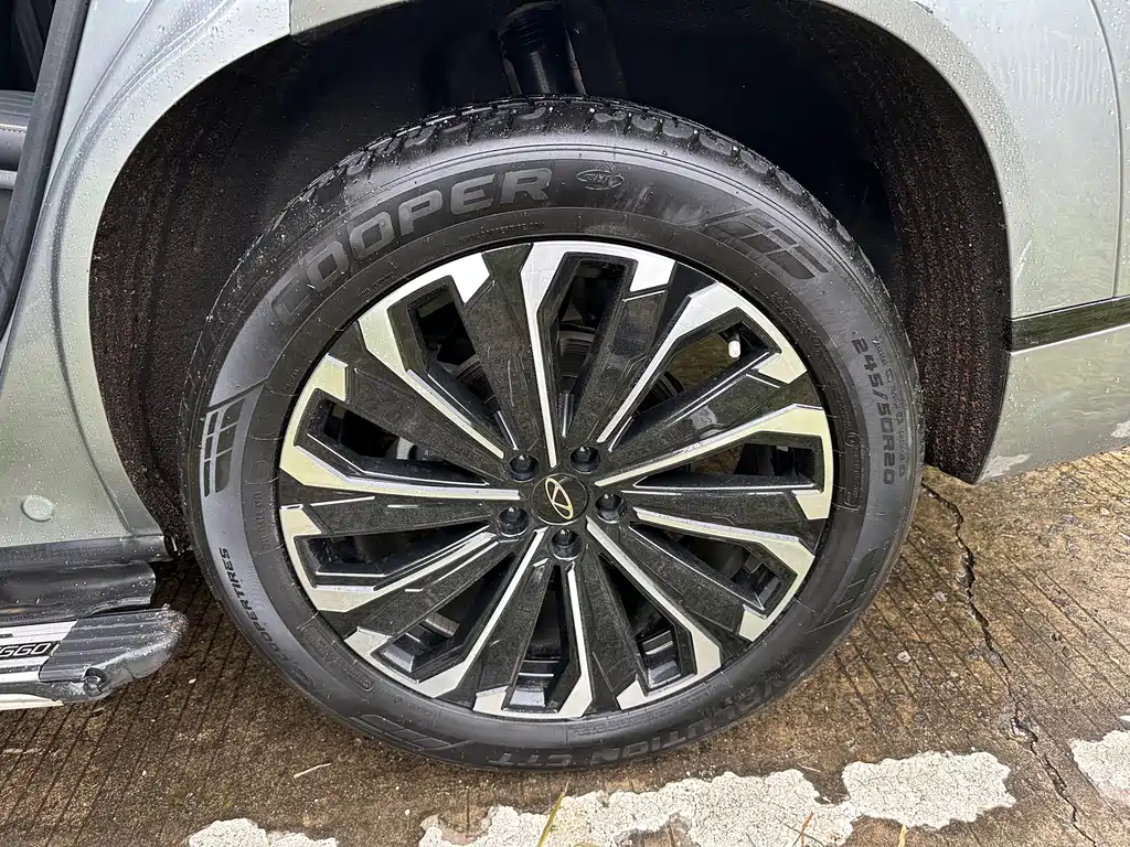 Chery Tiggo 9 — фото 31