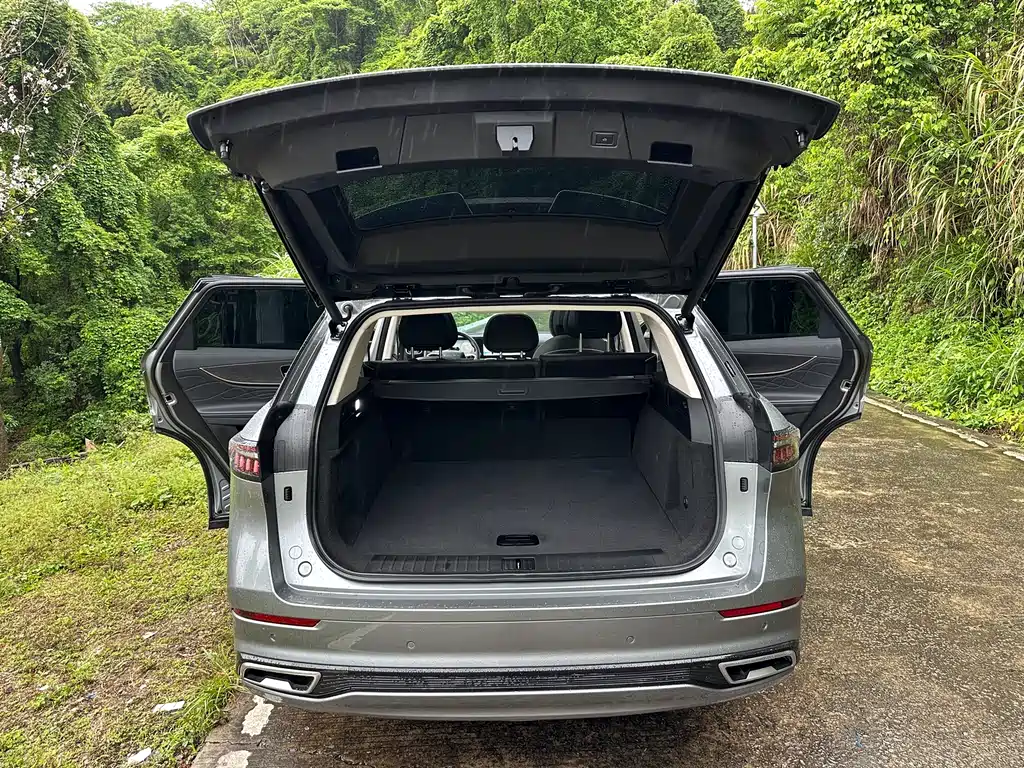 Chery Tiggo 9 — фото 10