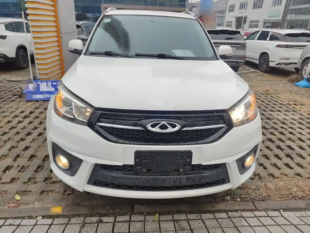 Chery Tiggo 3 — фото 3