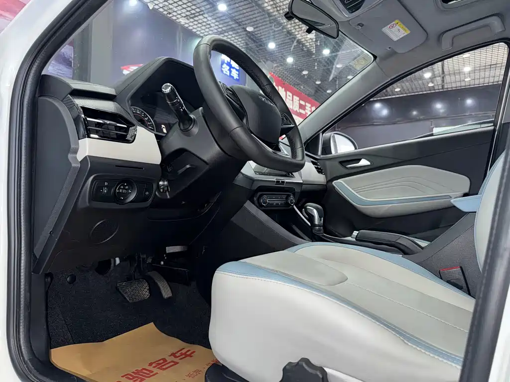 Chery Tiggo 3x — фото 15