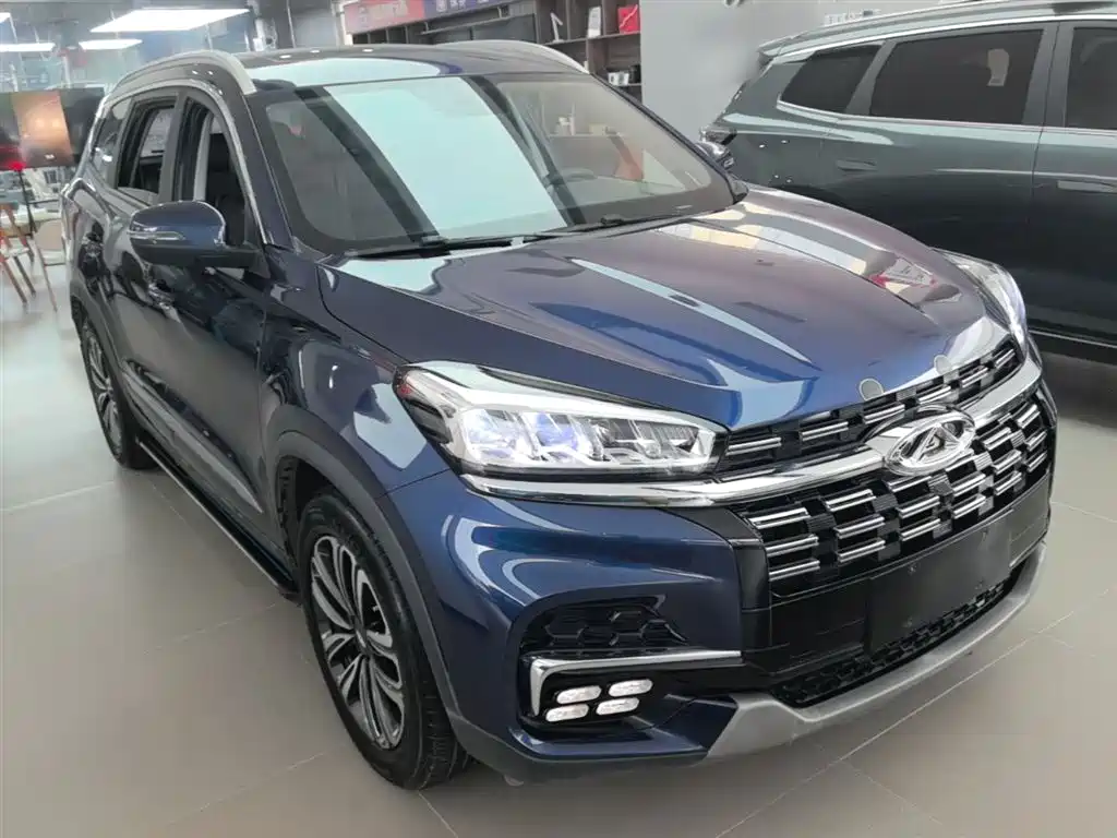 Chery Tiggo 8 — фото 4