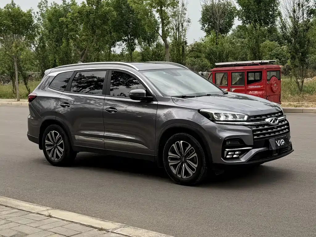 Chery Tiggo 8 — фото 3