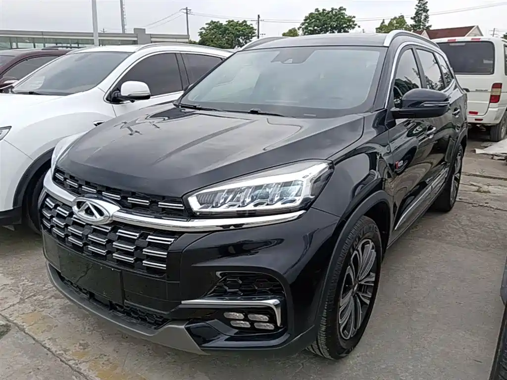 Chery Tiggo 8 — фото 2