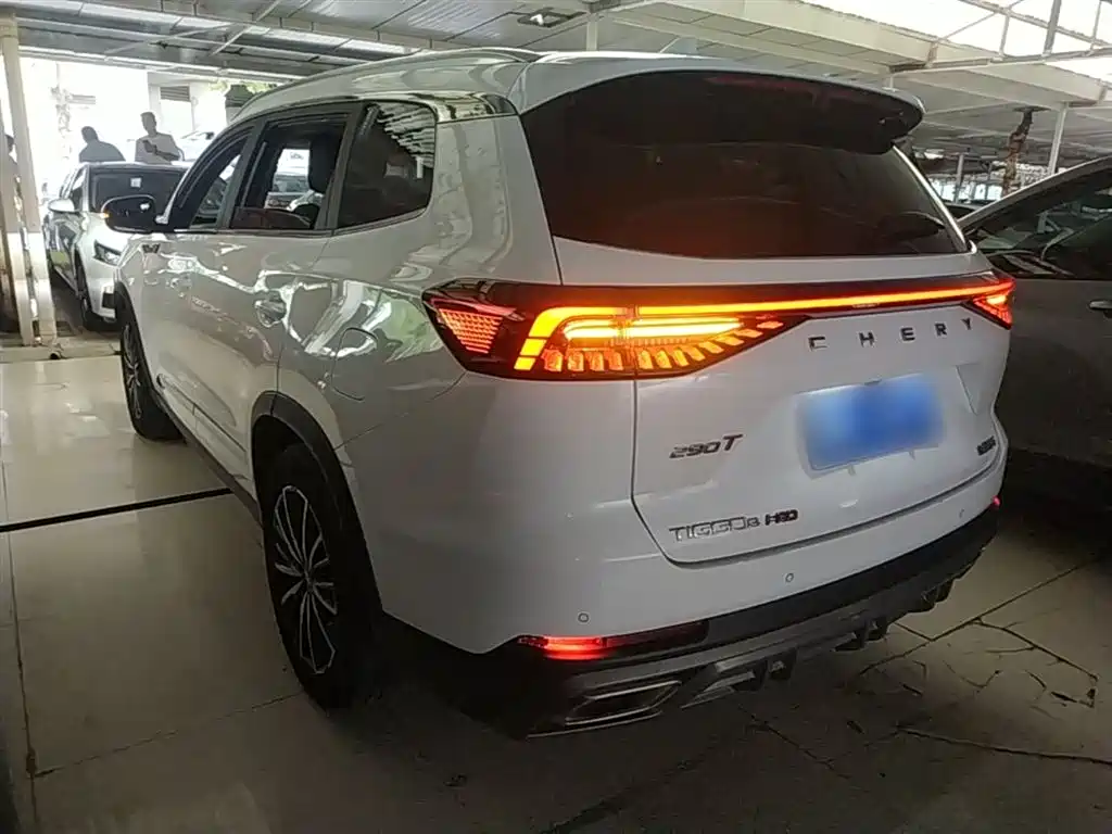 Chery Tiggo 8 PRO — фото 5
