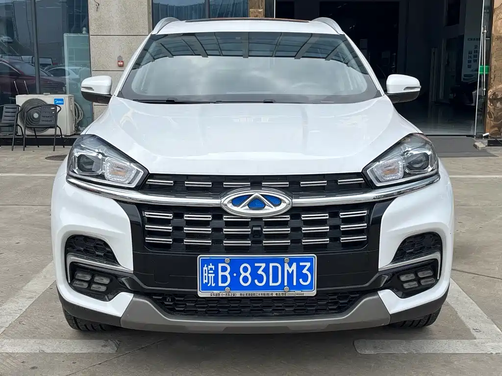 Chery Tiggo 8 — фото 2