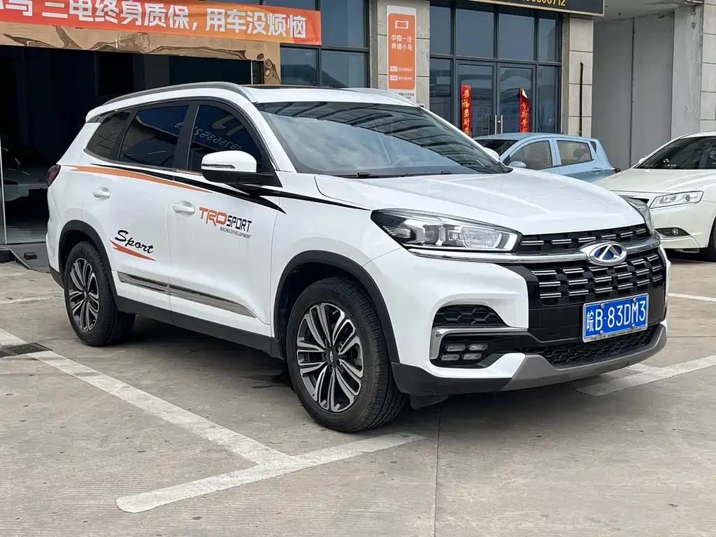 Chery Tiggo 8 — фото 3