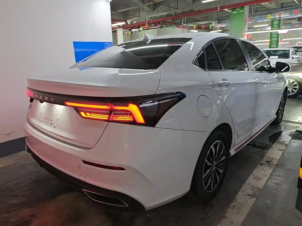 Chery Arrizo 5 PLUS — фото 7