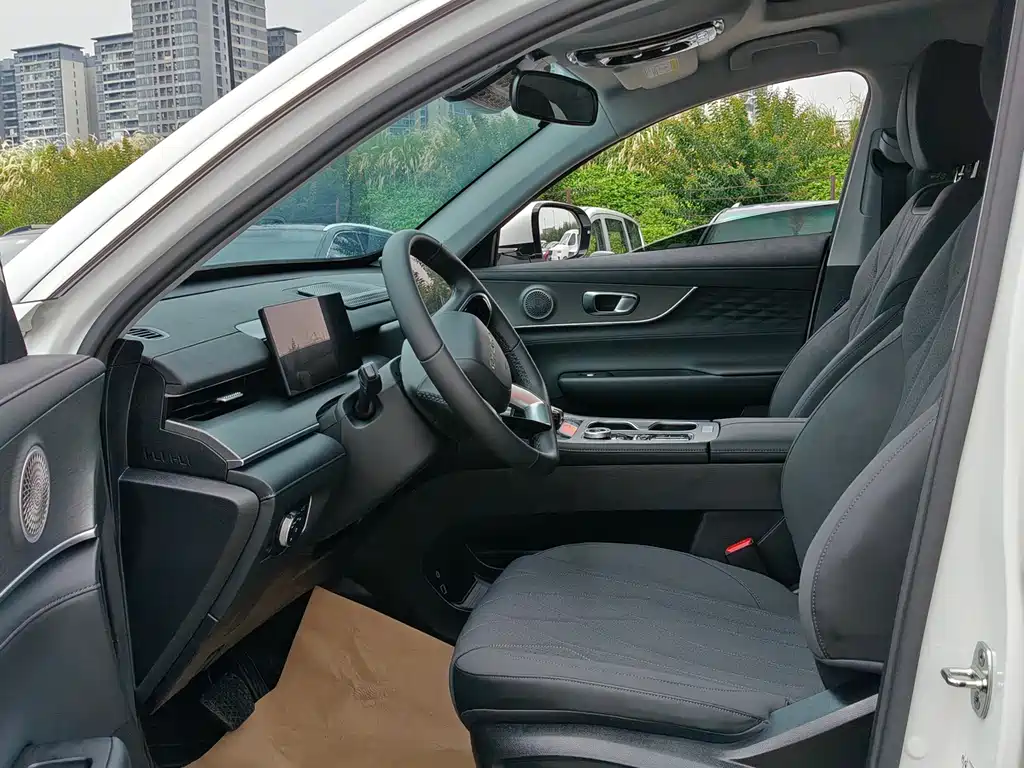 Chery Tiggo 8 PLUS — фото 6