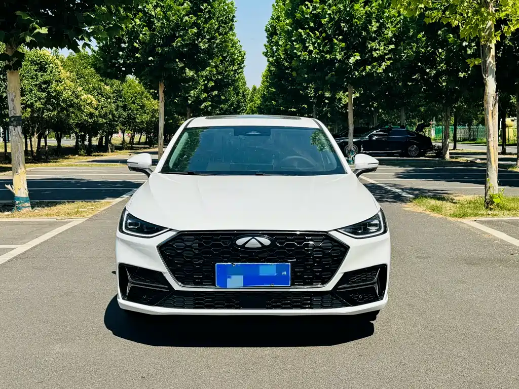Chery Arrizo 8 PRO — фото 2