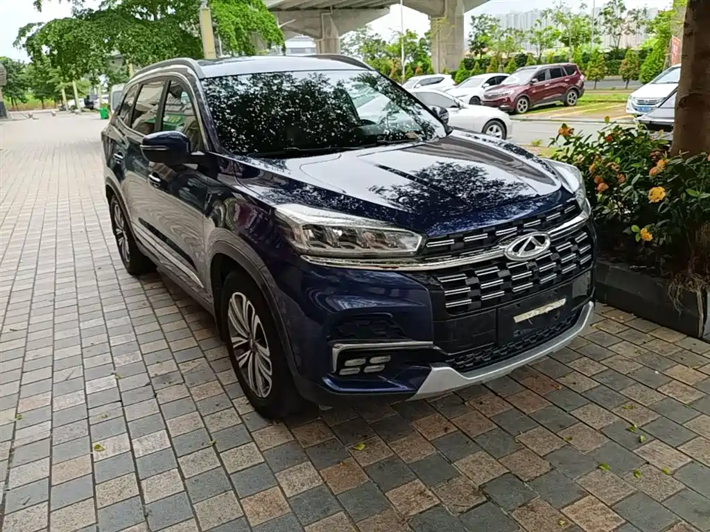 Chery Tiggo 8 — фото 4