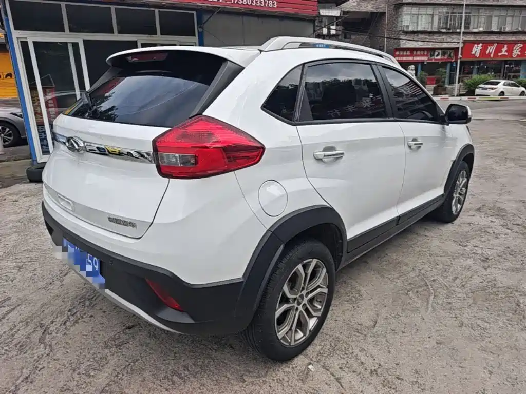 Chery Tiggo 3x — фото 7