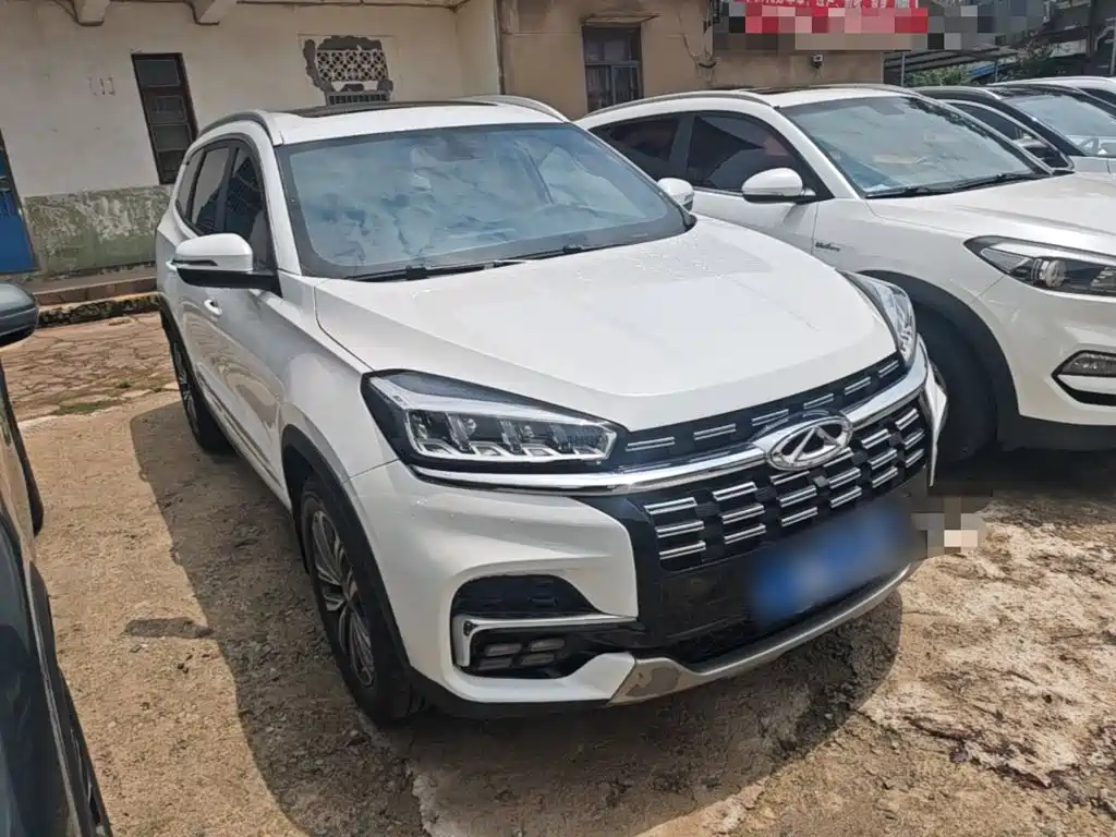 Chery Tiggo 8 — фото 4