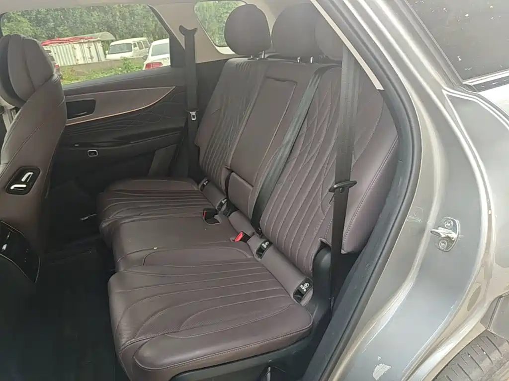 Chery Tiggo 9 C-DM — фото 17
