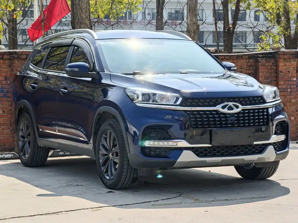 Chery Tiggo 8 — фото 23