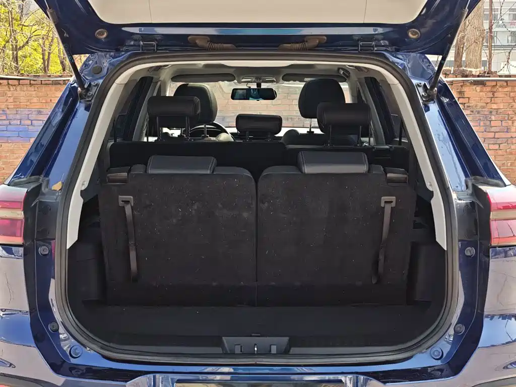 Chery Tiggo 8 — фото 10