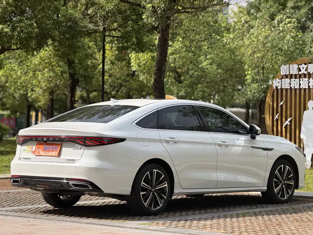 Chery Arrizo 8 PRO — фото 6