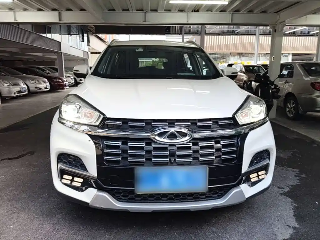 Chery Tiggo 8 — фото 3