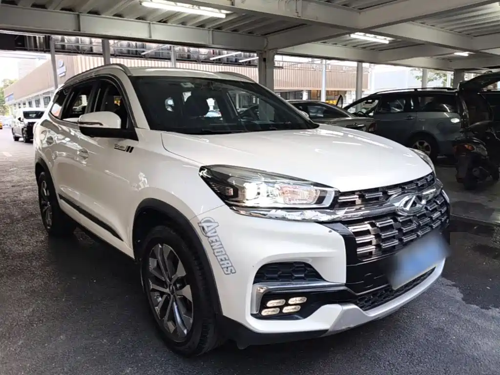 Chery Tiggo 8 — фото 4