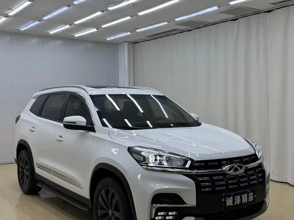 Chery Tiggo 8 — фото 3