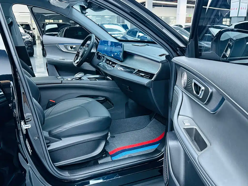 Chery Tiggo 8 PRO — фото 8