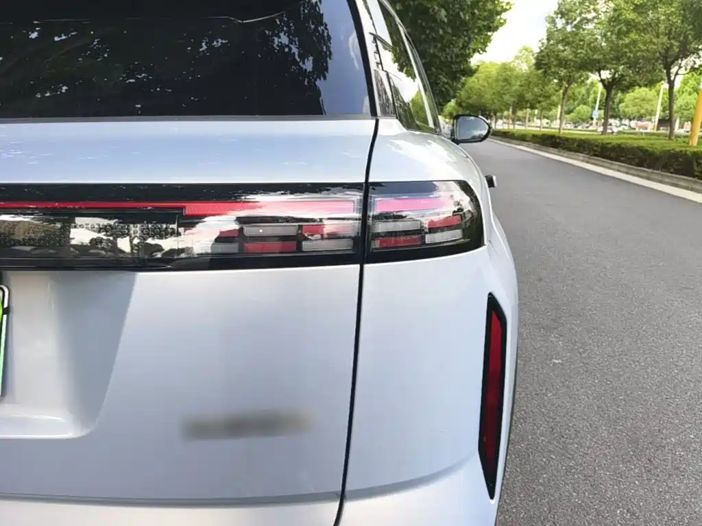 Chery Tiggo 7 C-DM — фото 8