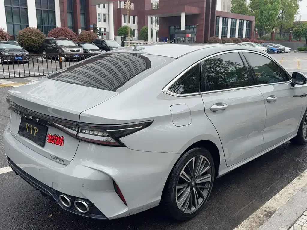 Chery Arrizo 8 — фото 7
