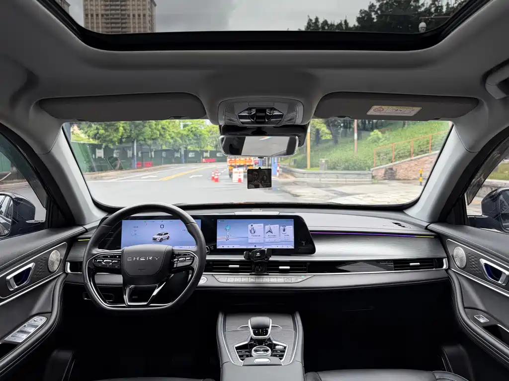 Chery Tiggo 8 PRO — фото 8