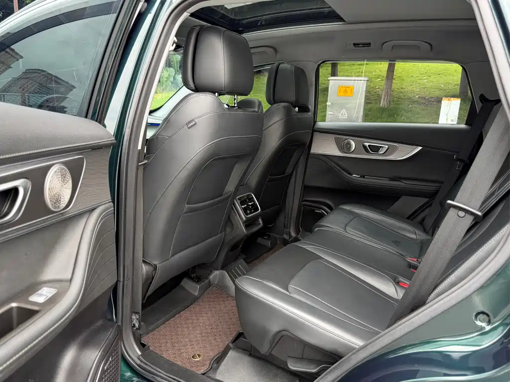 Chery Tiggo 8 PRO — фото 10