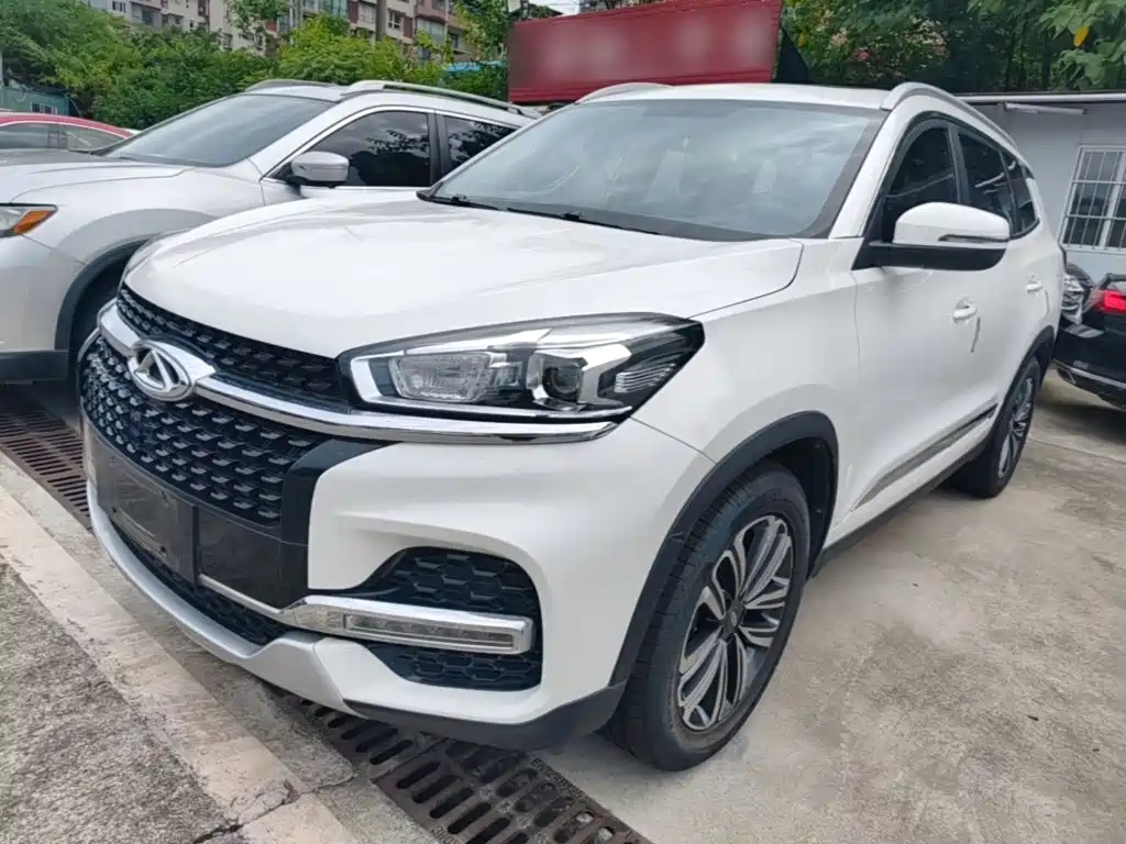 Chery Tiggo 8 — фото 2